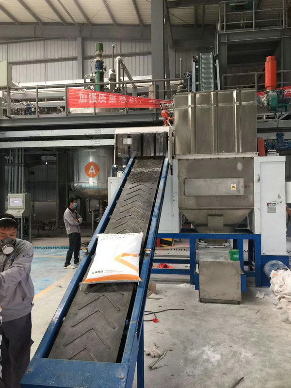 小袋拆包機(jī)安裝現(xiàn)場